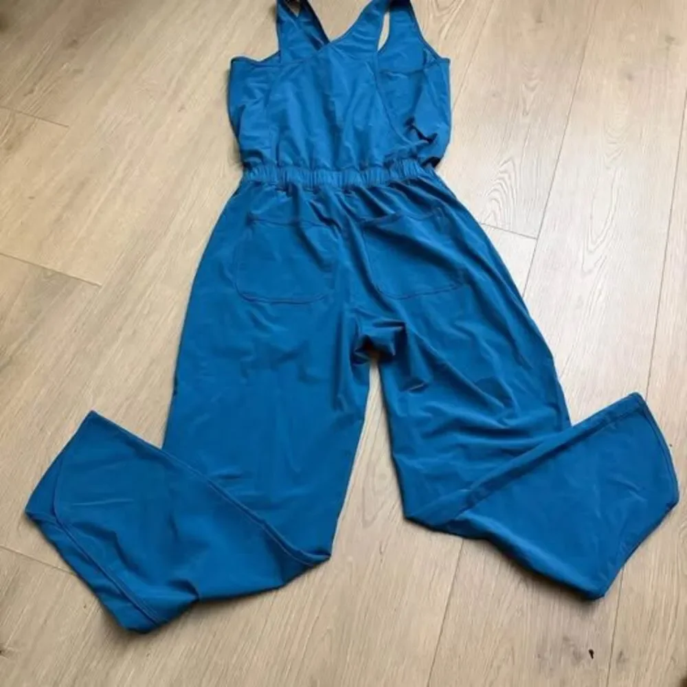 Patagonia Fleetwith Jumpsuit blue women’s size small